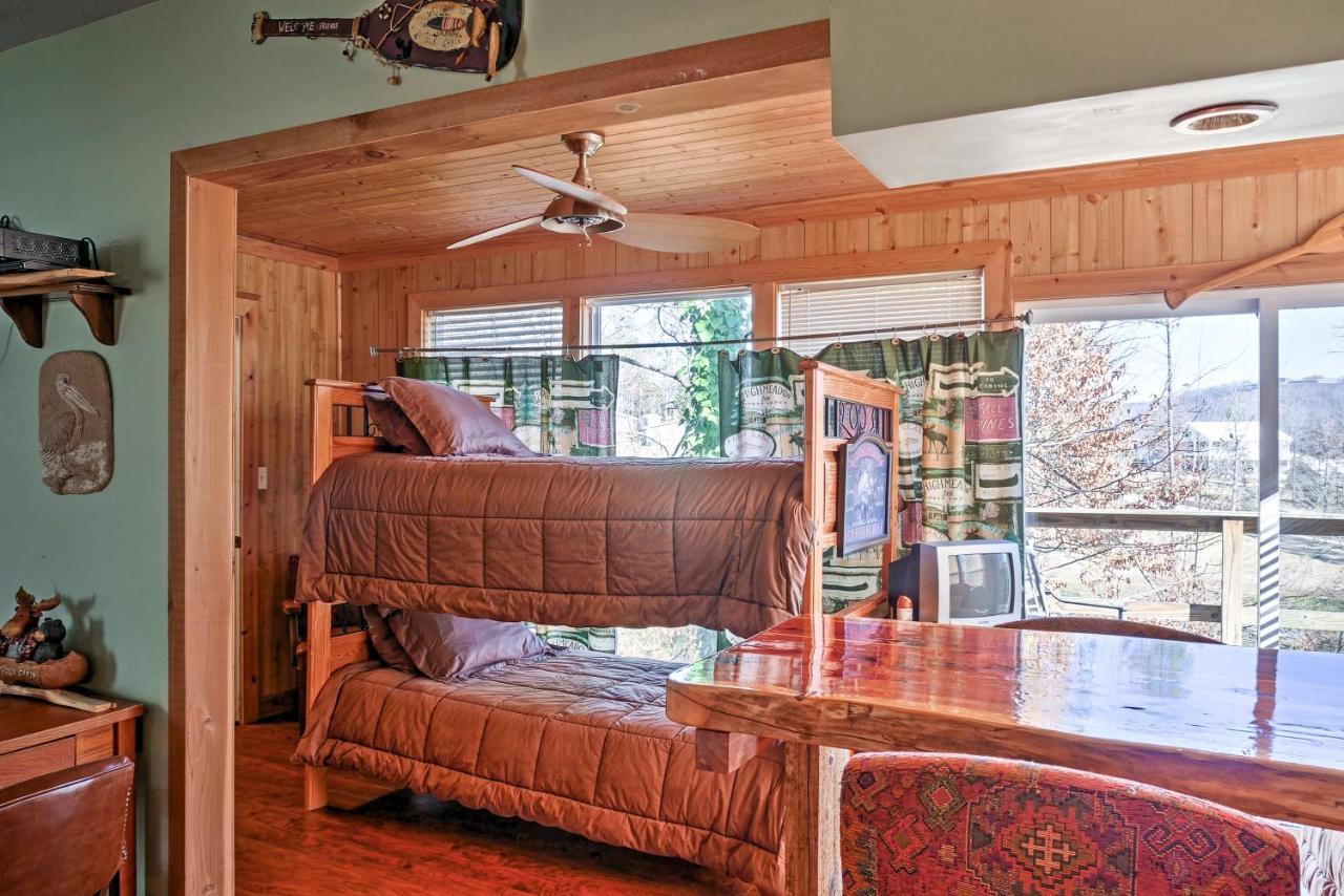 Paradise Cove Cabin With Boathouse And Dock Guntersville Extérieur photo